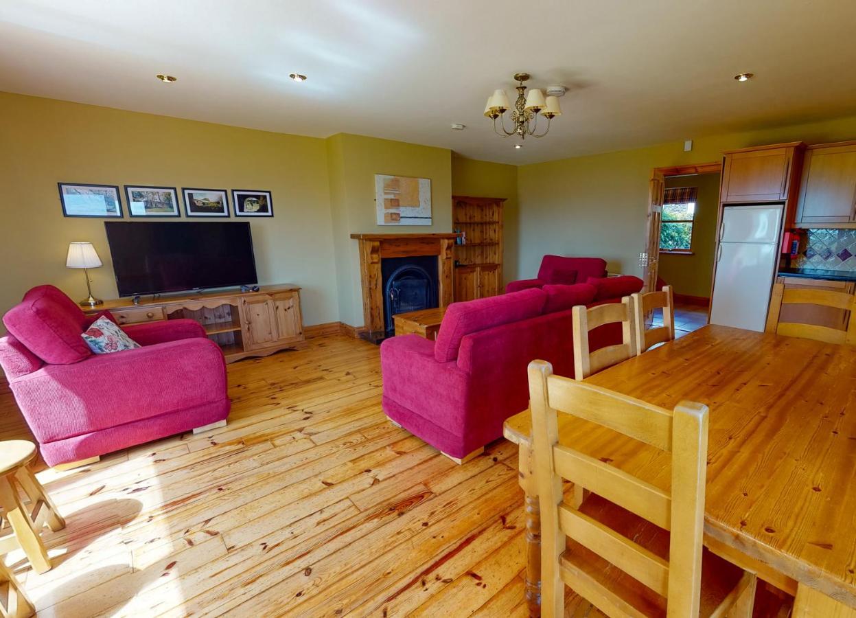 Dingle Courtyard Cottages 4 Bed By Trident Holiday Homes Экстерьер фото