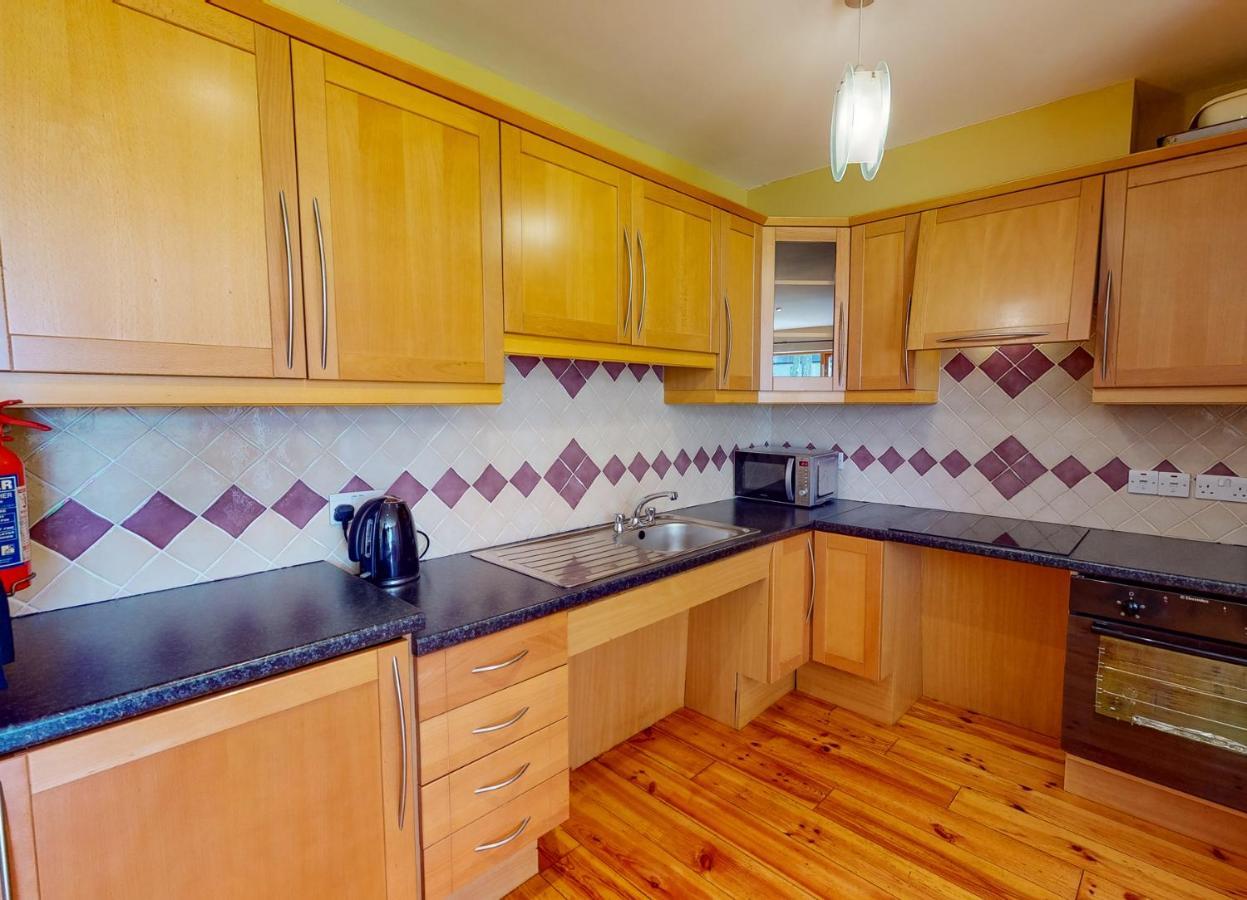 Dingle Courtyard Cottages 4 Bed By Trident Holiday Homes Экстерьер фото