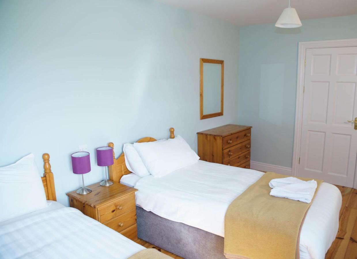 Dingle Courtyard Cottages 4 Bed By Trident Holiday Homes Экстерьер фото